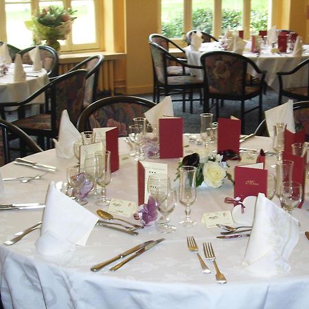 Hotel Restaurant Du Parc De La Colombiere Dijon Eksteriør billede